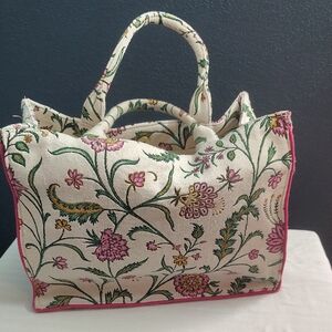 Floral  Cotton Canvas Embrodery Tote Bag in Cream, Pink And Green.